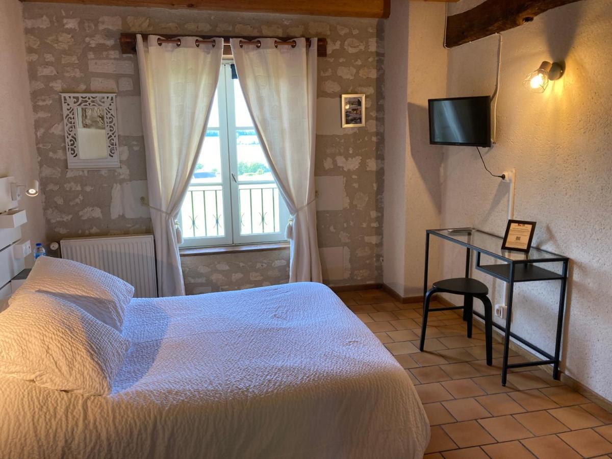 Logis Auberge De Crissay Exterior photo